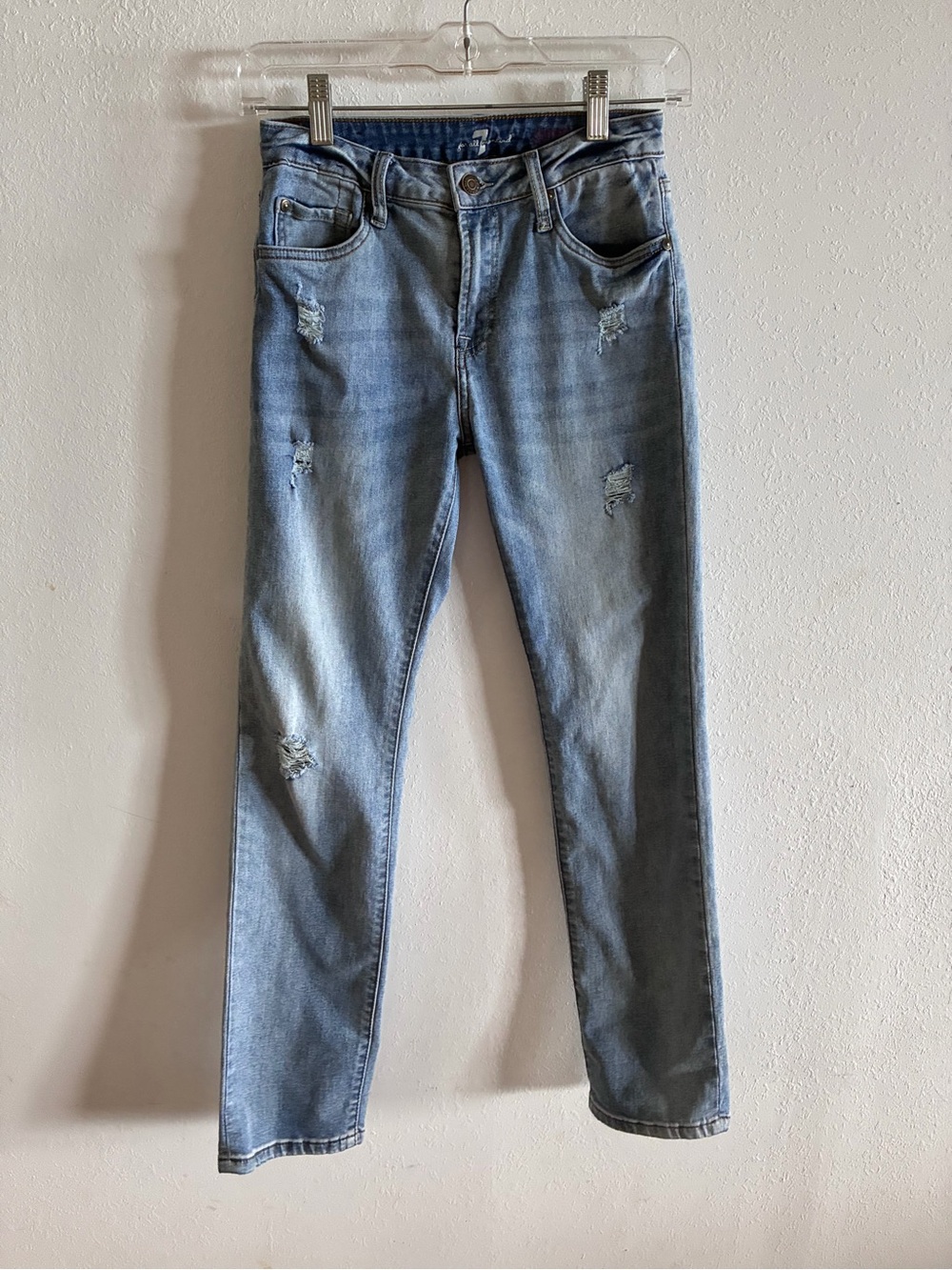 7 For All Mankind Slim Jeans in Faded Blue Denim